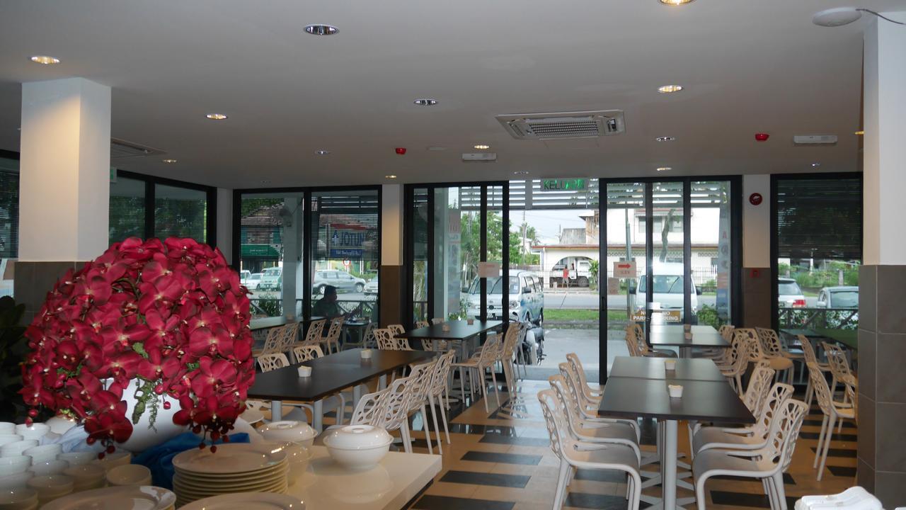 Samudra Hotel กูชิง ภายนอก รูปภาพ